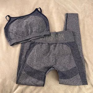 GYMSHARK flex navy marble size medium set. Lightly worn